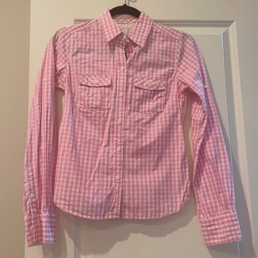 Women’s pink and white plaid button down shirt